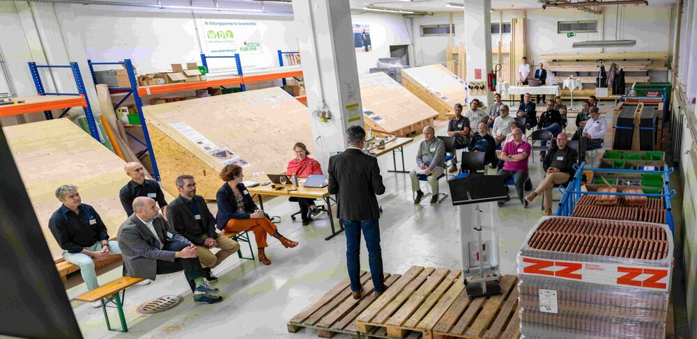 Thomas Ammann leitete durch den Infoanlass. (Foto: Michael Küng)